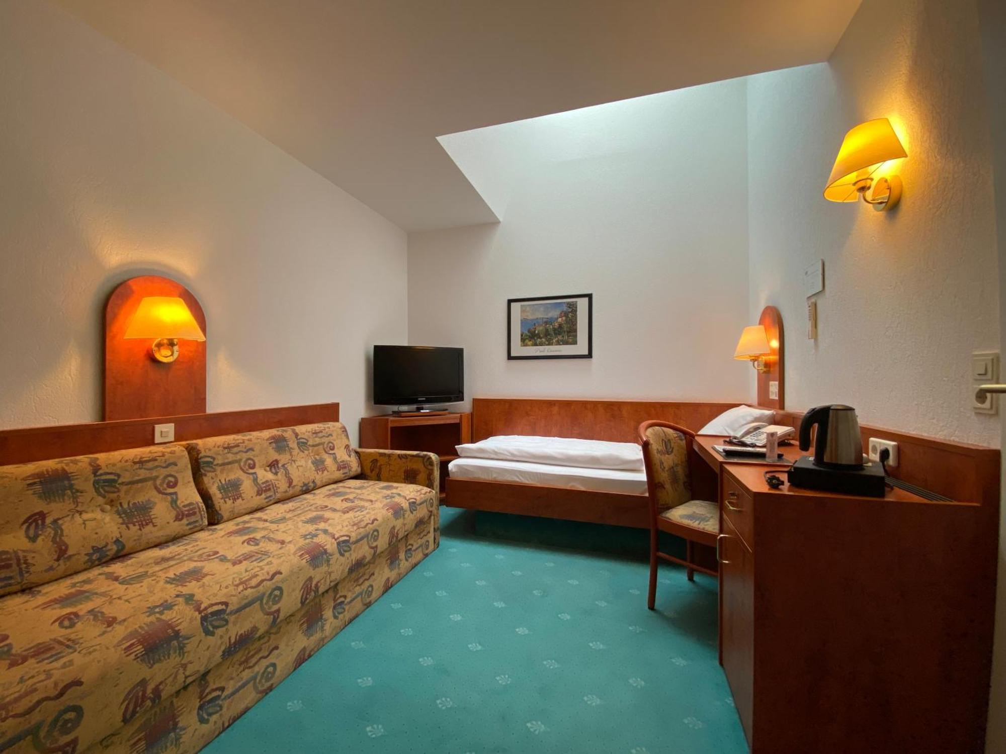 Hotel Hansa Offenbach-sur-le-Main Extérieur photo