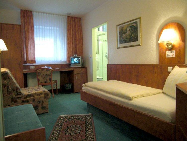 Hotel Hansa Offenbach-sur-le-Main Extérieur photo