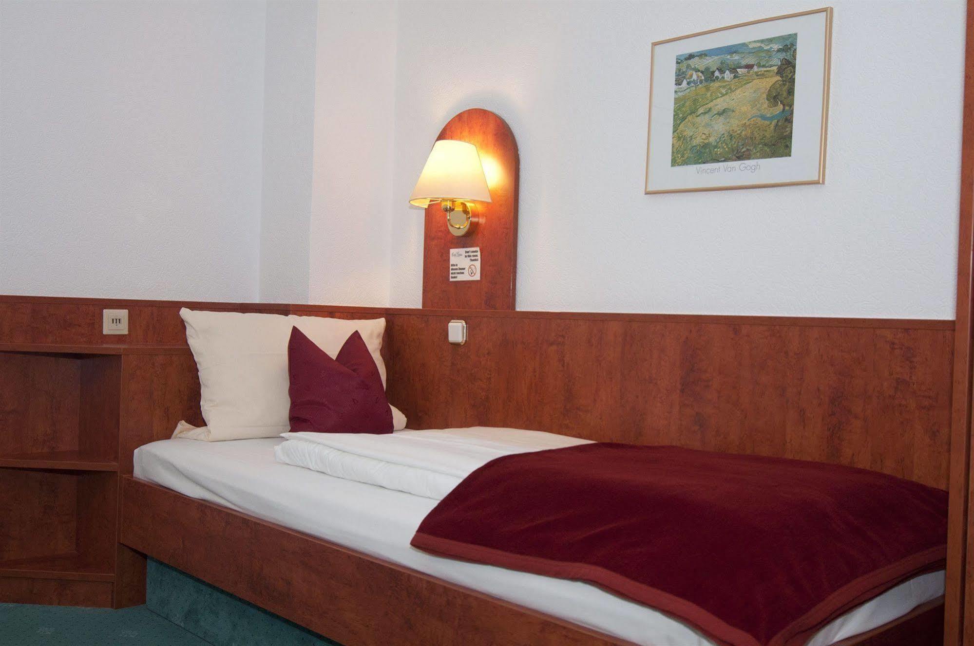 Hotel Hansa Offenbach-sur-le-Main Extérieur photo