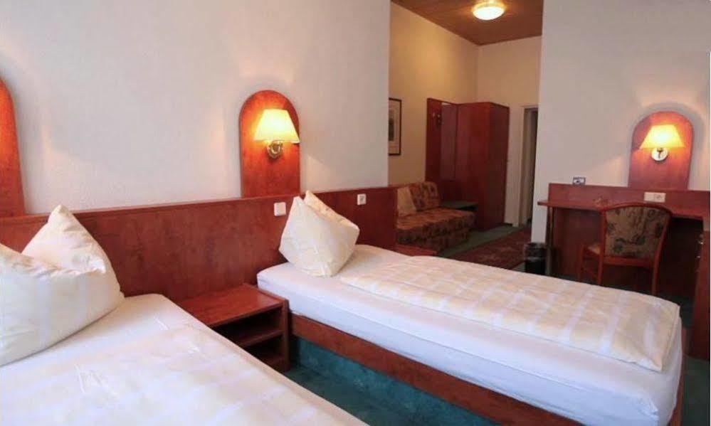 Hotel Hansa Offenbach-sur-le-Main Extérieur photo